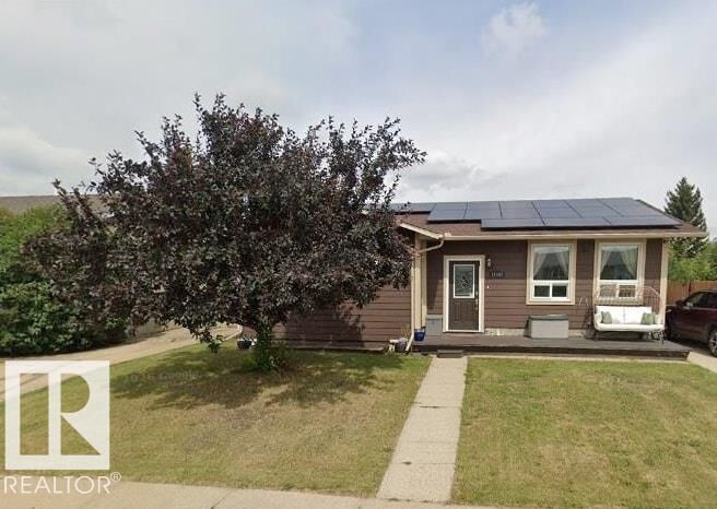Property Photo:  11460 152B Avenue NW  AB T5X 1E8 