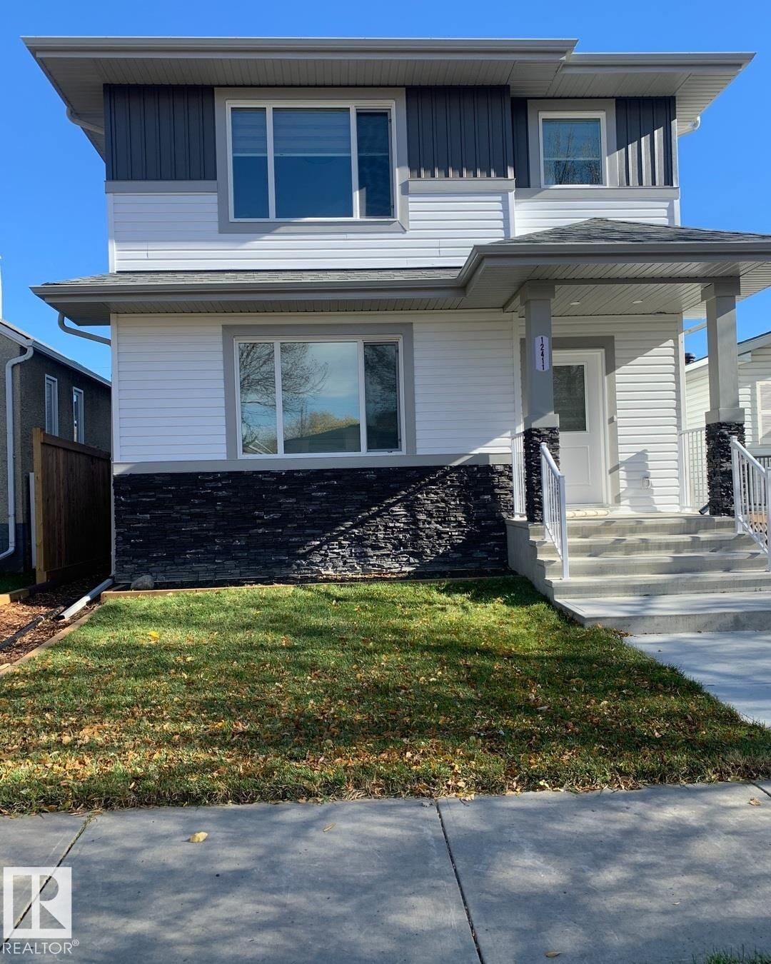Property Photo:  12411 86 Street NW  AB T5B 3L3 