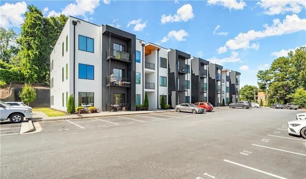Property Photo:  1155 Custer Avenue SE 207  GA 30316 