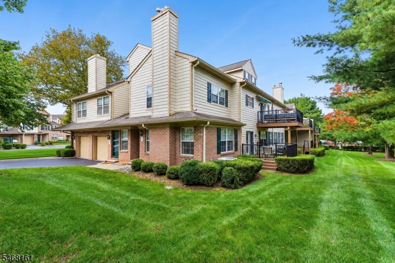 Property Photo:  1 Gatehouse Ct  NJ 07960 