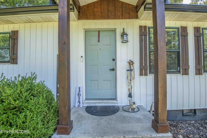 Property Photo: 1612 NW Helmbolt Rd TN 37909