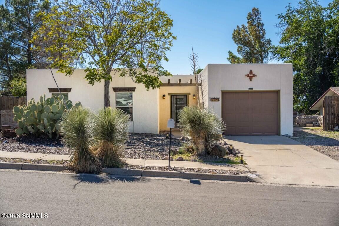 Property Photo:  3303 Mercury Lane  NM 88012 