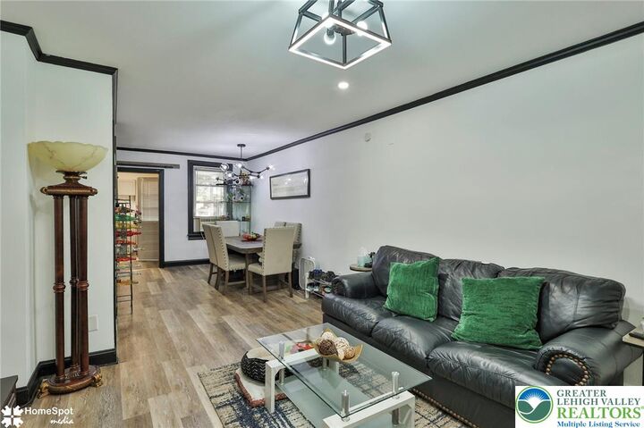 Property Photo: 252 E Ettwein Street PA 18018