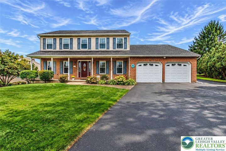 Property Photo: 4465 Jodi Court PA 18020