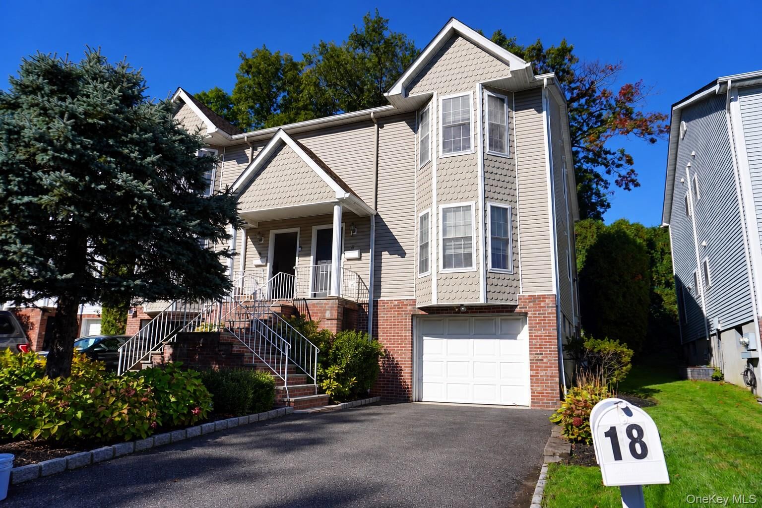 Property Photo: 18 Briga Circle NY 10528