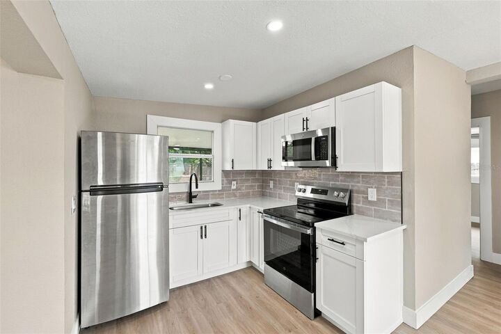 Property Photo: 10493 116th Avenue FL 33773