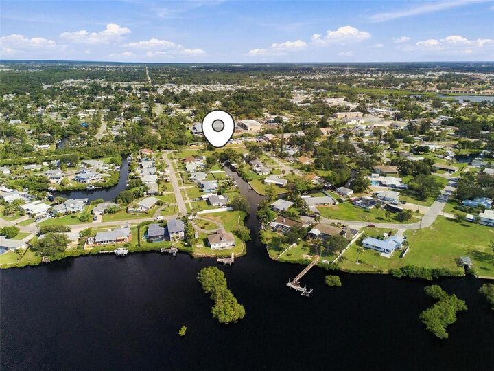 Property Photo: 510 Buena Vista Drive FL 34275