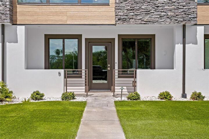 Property Photo:  90 Columbia Drive 5  FL 33606 