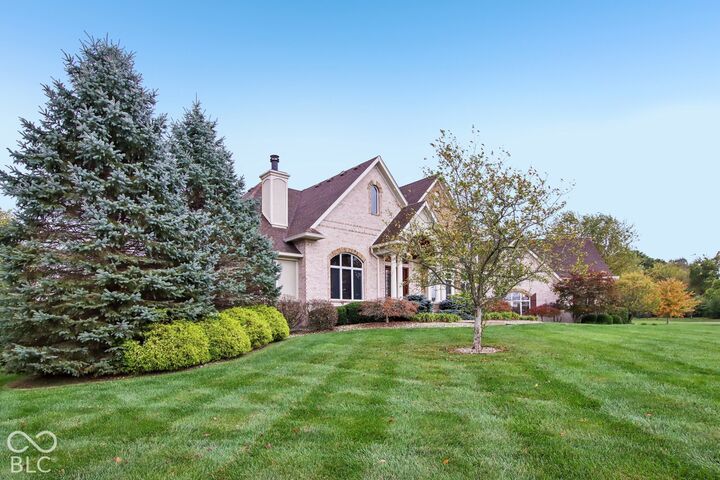 Property Photo:  4833 Krestridge Court W  IN 46106 
