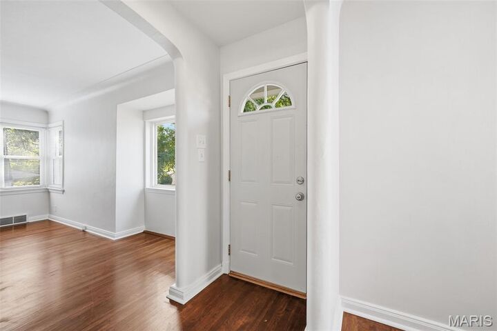 Property Photo:  2718 Bremerton Road  MO 63144 