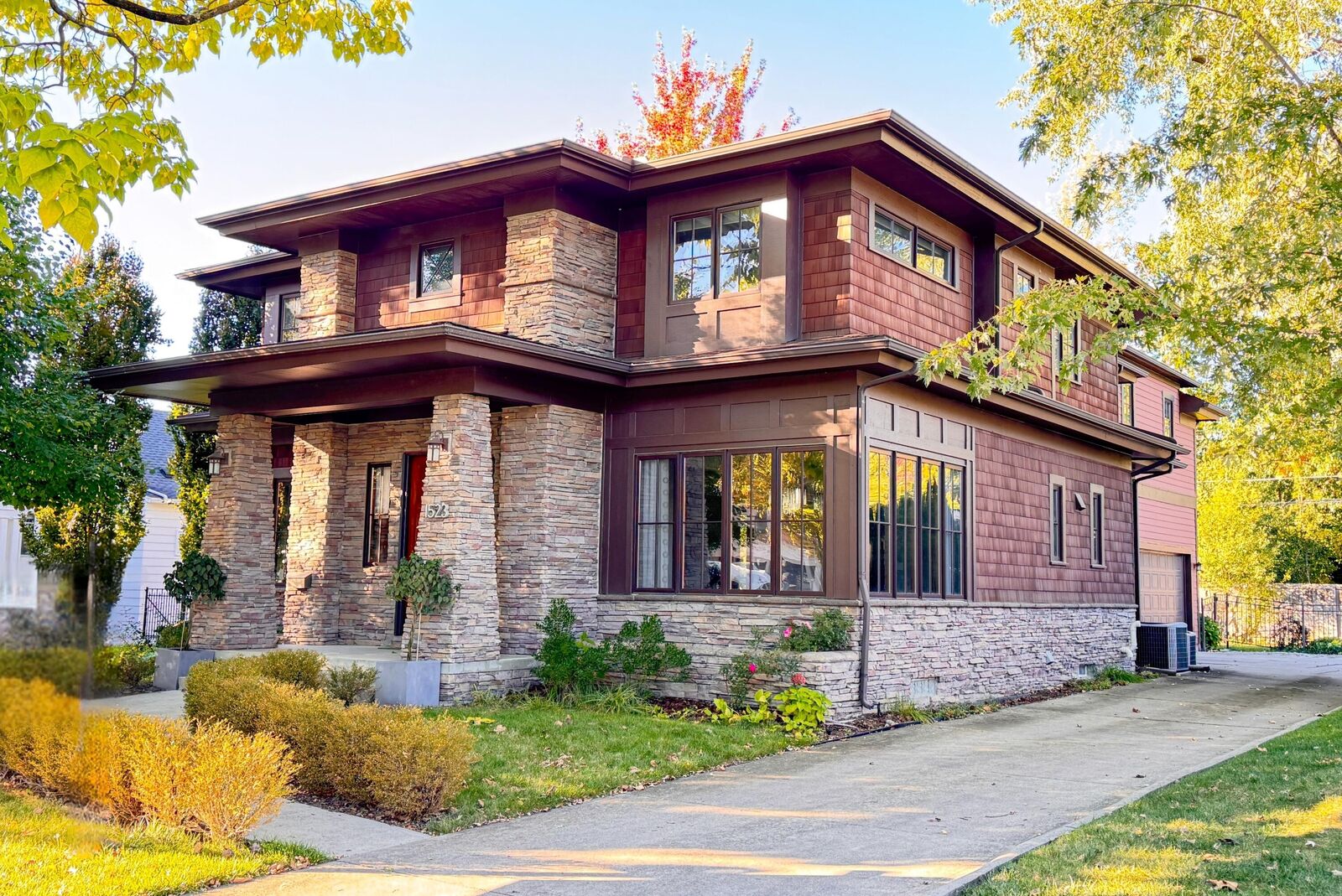 Property Photo:  1523 Villa Road  MI 48009 