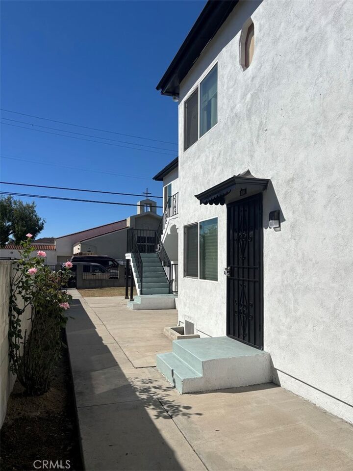 Property Photo:  10418 Wilmington  CA 90002 