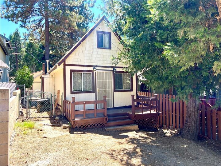 Property Photo:  22821 Azalia Lane  CA 92325 