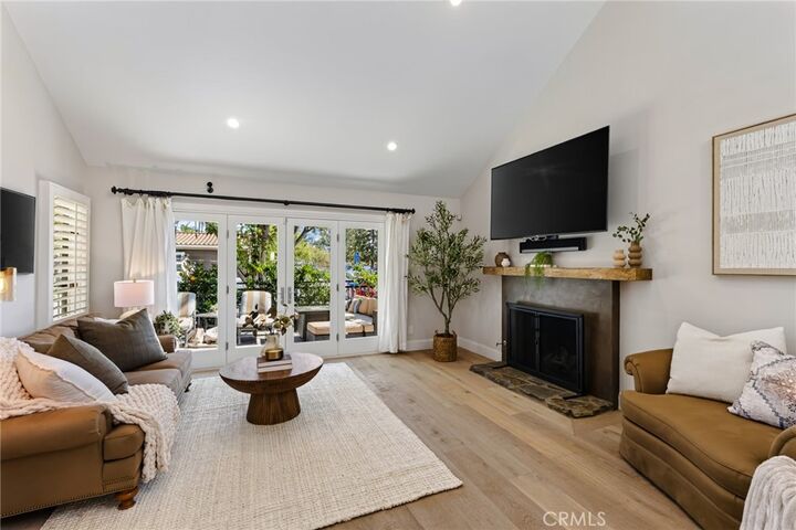 Property Photo:  607 Dahlia Avenue  CA 92625 