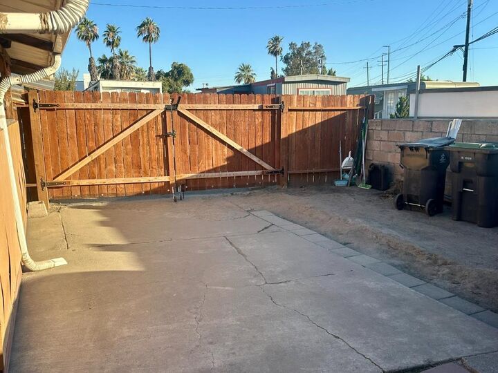 Property Photo:  11550 S Harlan Road 3  CA 95330 