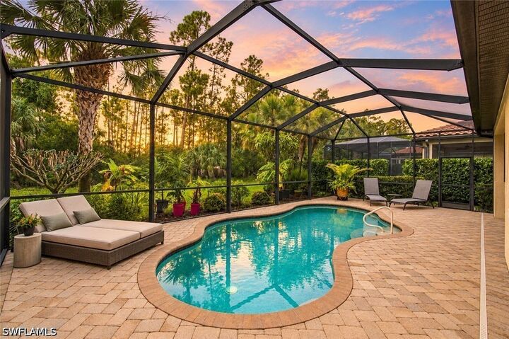 Property Photo:  4395 Raffia Palm Circle  FL 34119 