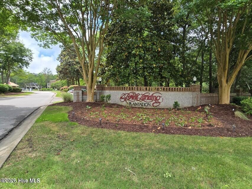 Property Photo:  1629 27 Colonist Square SW  NC 28469 