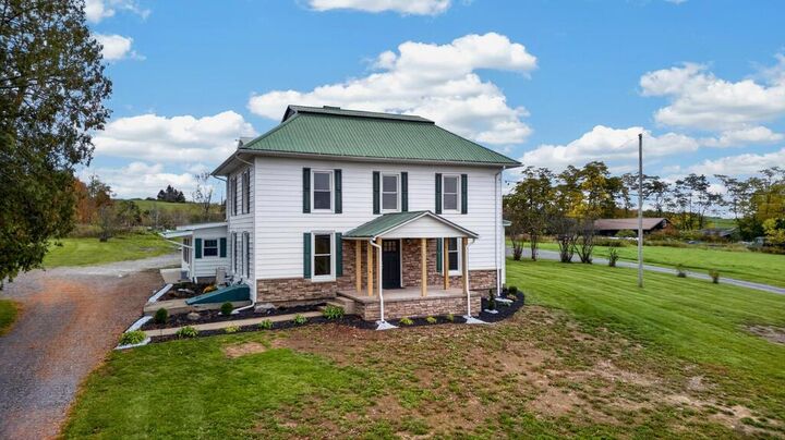 Property Photo:  260 Leraysville Rd  PA 18829 