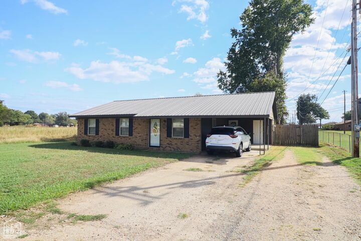 Property Photo: 209 Davis Street AR 72472