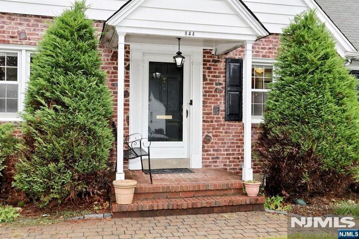 Property Photo: 844 Bellis Parkway NJ 07649