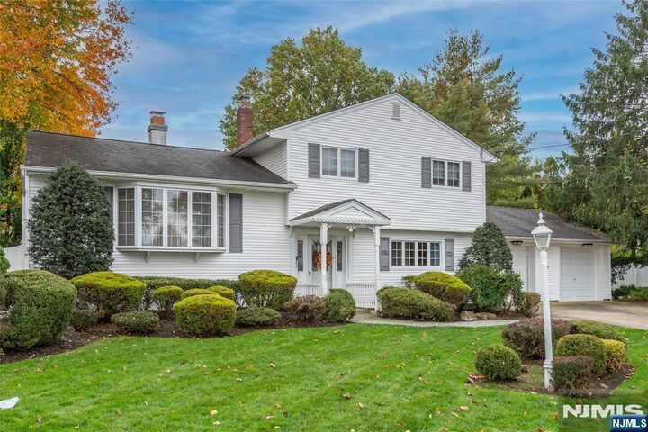 Property Photo:  103 Sandra Drive  NJ 07512 