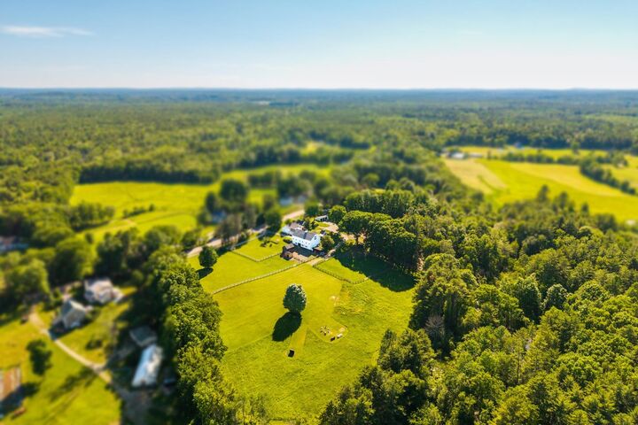 Property Photo:  298 Piscassic Road  NH 03856 