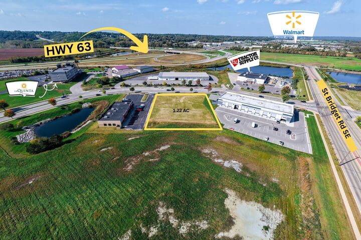 Property Photo: Tbd Shoppes On Maine MN 55904
