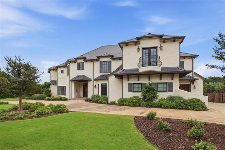 Property Photo: 4153 Idlewild Drive TX 76107