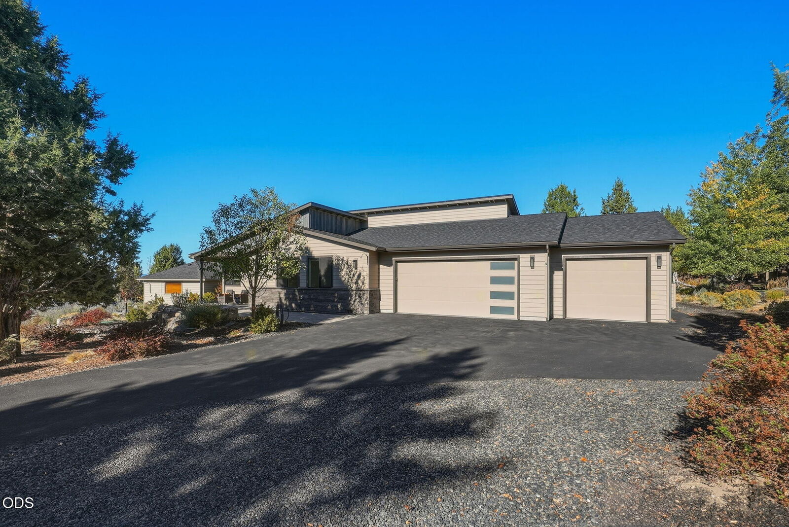 Property Photo: 1272 Trail Creek Drive OR 97756