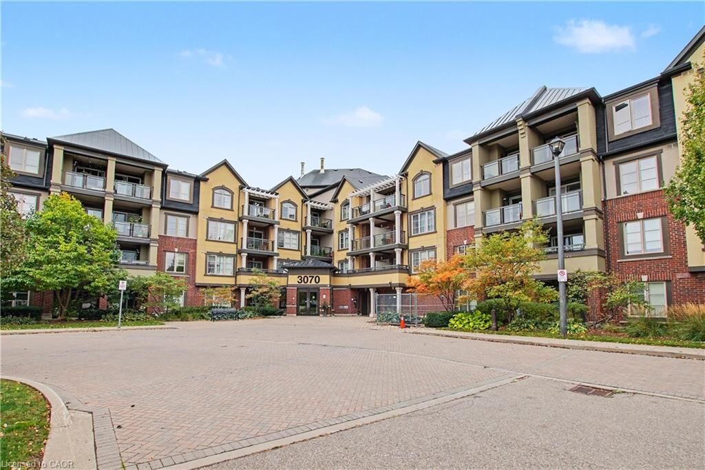 Property Photo:  3070 Rotary Way 308  ON L7M 0H1 