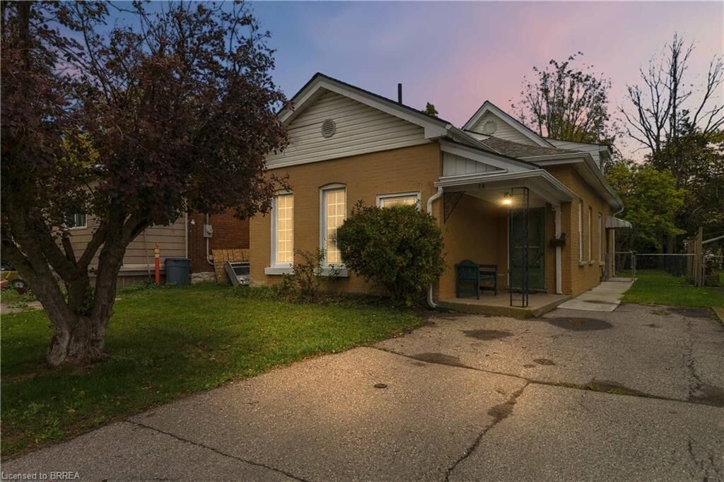 Property Photo: 78 Ontario Street ON N3S 2C3