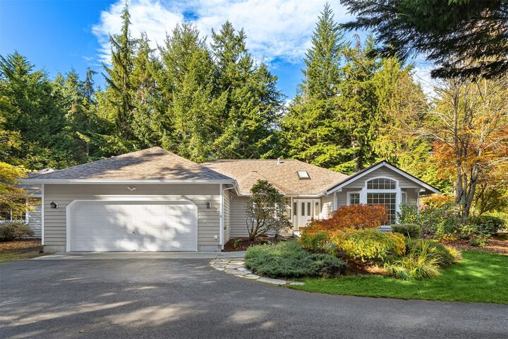Property Photo: 4731 Tree Ridge Lane NE WA 98370