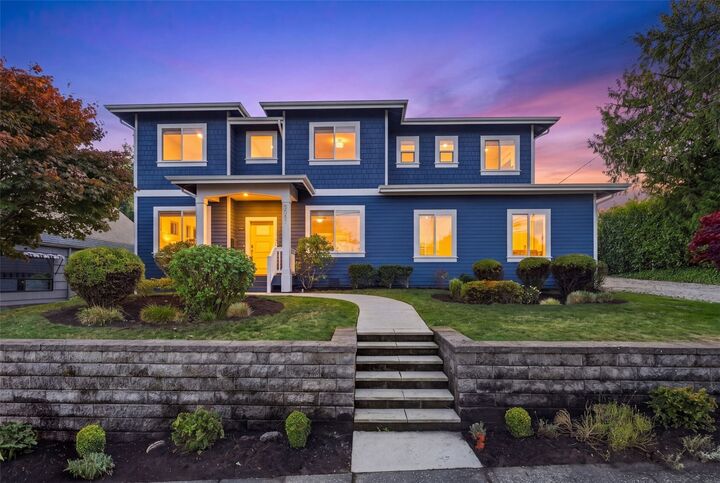 Property Photo:  5057 SW Stevens Street  WA 98116 