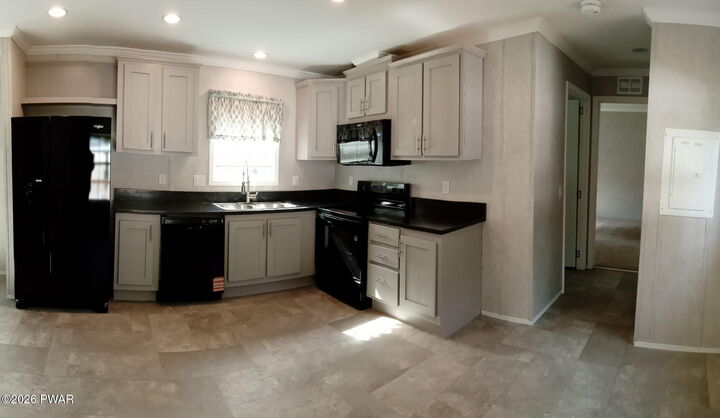 Property Photo: 359 Laurel Run PA 18706
