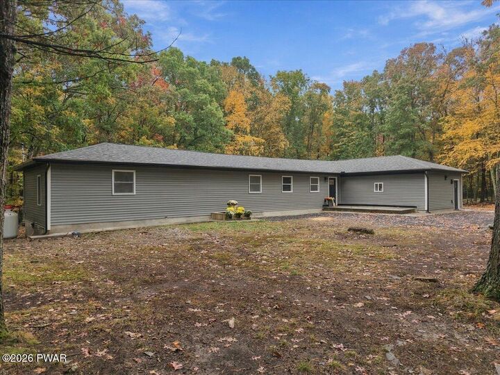 Property Photo: 106 Dogwood Road PA 18328