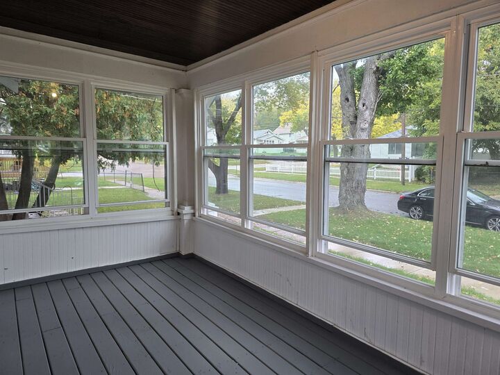 Property Photo:  2018 Chestnut Street  IL 61102 