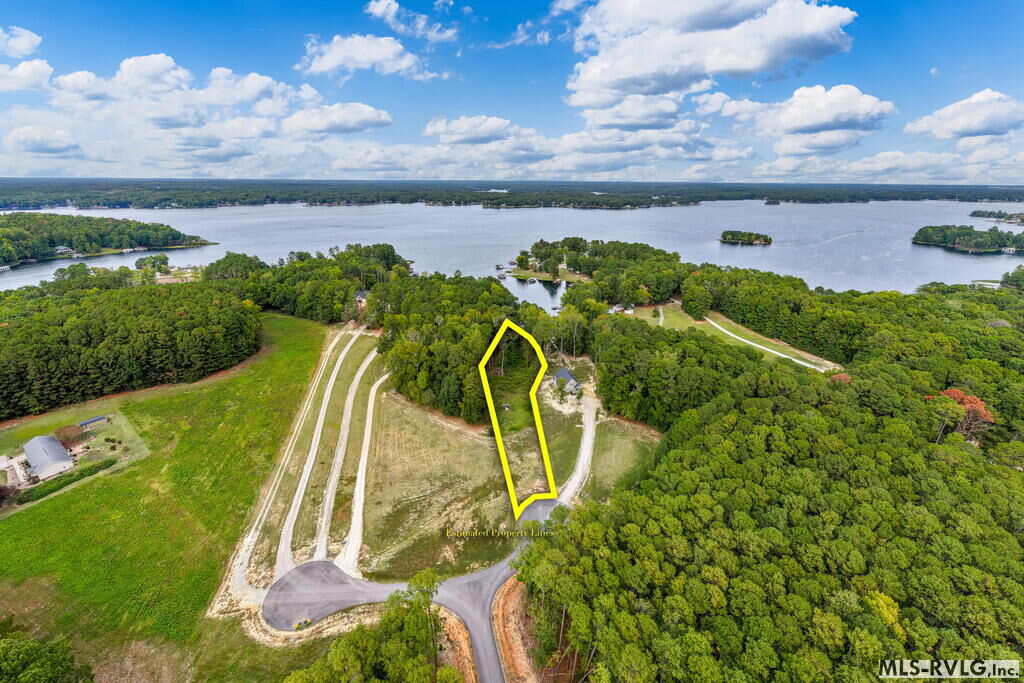 Property Photo:  165 Shearwater Ct  NC 27850 