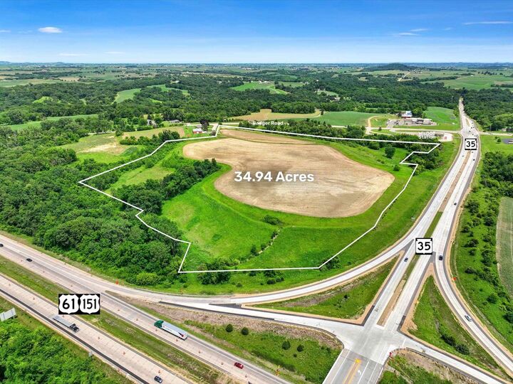 Property Photo:  527 Badger Road  WI 53811 