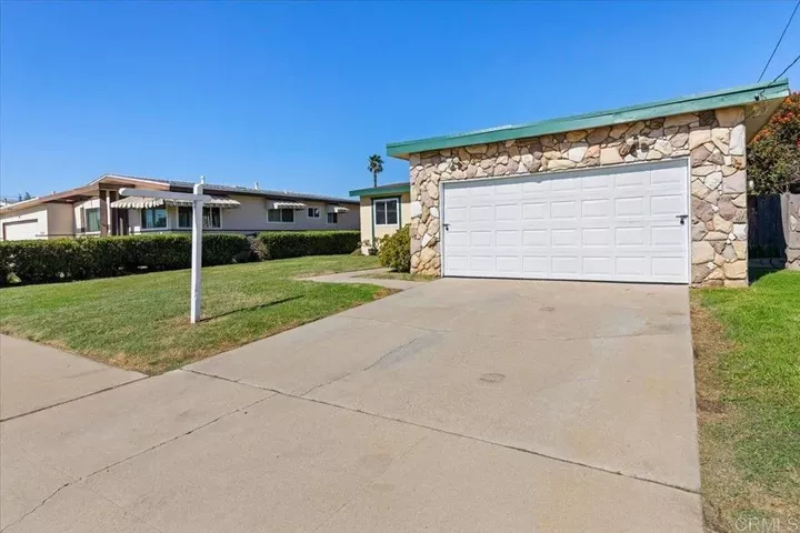 Property Photo: 2224 Hemlock Avenue CA 92154
