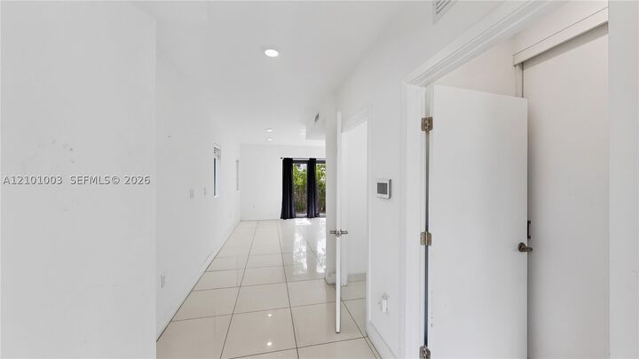 Property Photo:  218 NW 11th Ct  FL 33034 