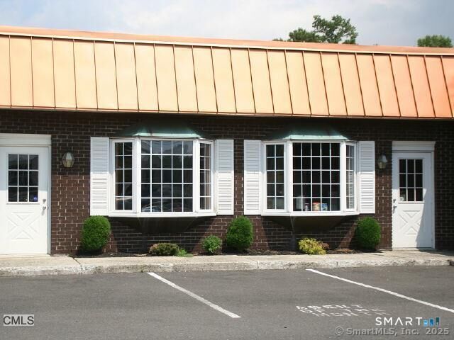 Property Photo:  3850 Main Street Lower Level  CT 06606 