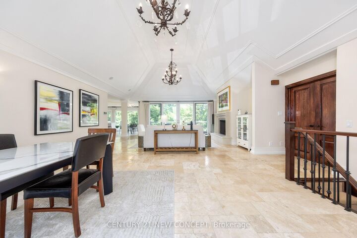 Property Photo:  8 Echo Valley Ridge  ON M9B 2B3 