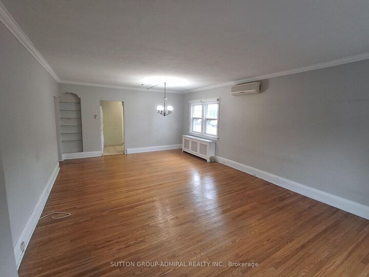 Property Photo:  1220 Avenue Road #1  ON M5N 2G4 