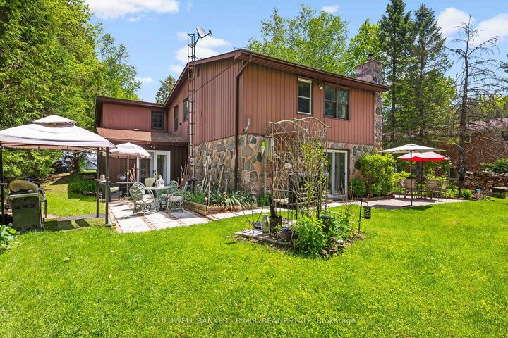 Property Photo: 204 Acton Road ON L0C 1H0