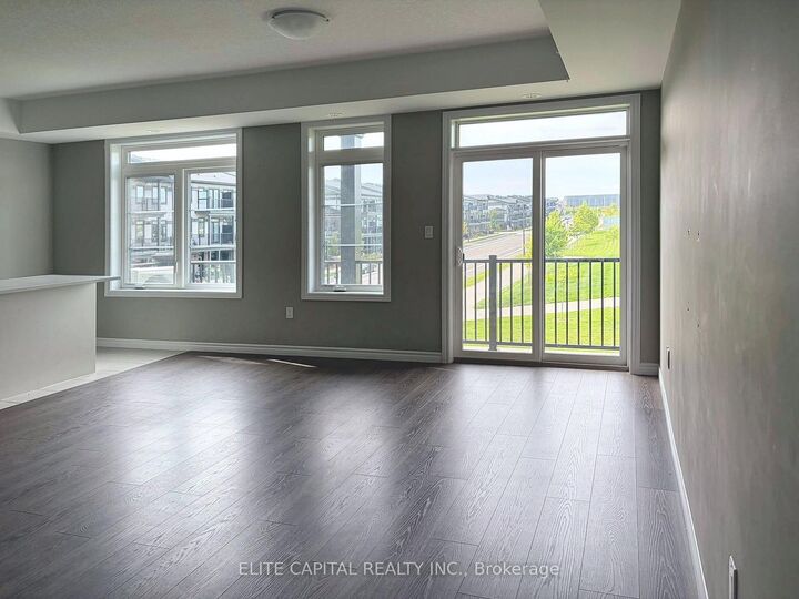Property Photo: 44 Lomond Lane ON N2R 0T6