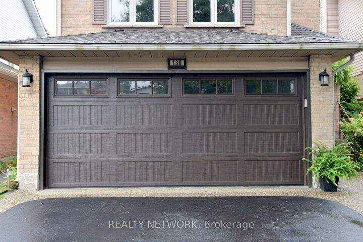 Property Photo:  130 Charing Drive  ON L8W 3B1 