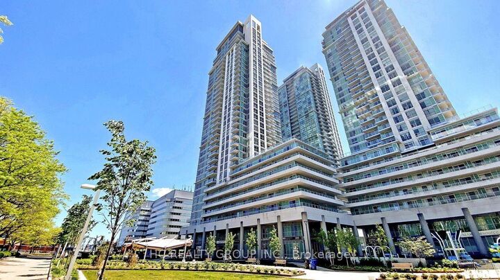 Property Photo:  70 Town Centre Court 2502  ON M1P 0B2 