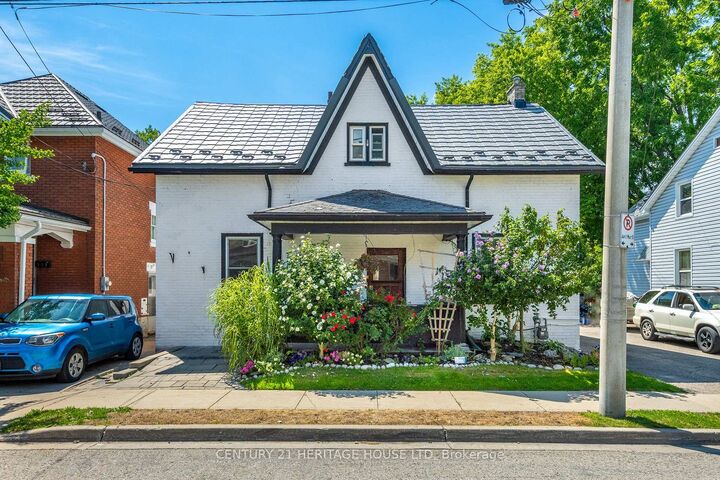 Photo de la propriété: 145 Church Street ON N2G 2S5