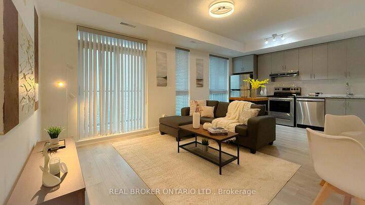 Property Photo:  1709 Bur Oak Avenue 301  ON L6E 0V7 