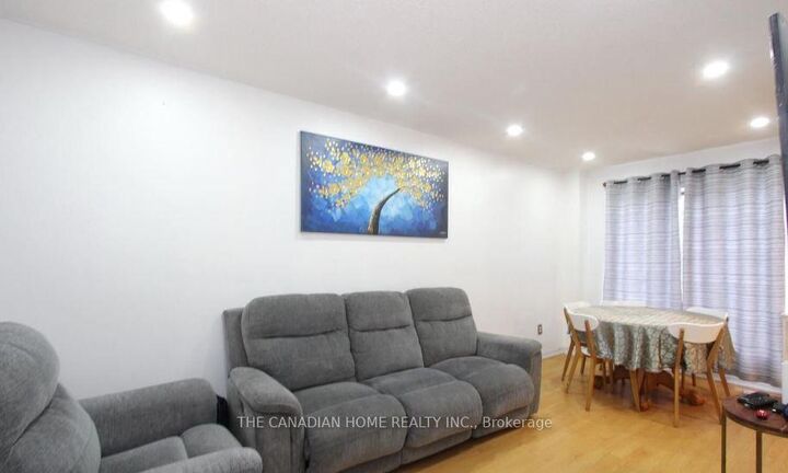 Property Photo:  157 Morningmist Street  ON L6R 2B6 